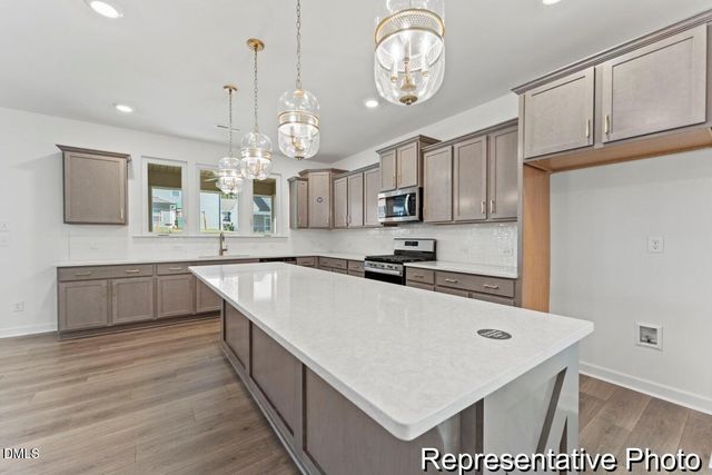 100 Benson Village Drive 31, Benson, NC 27504