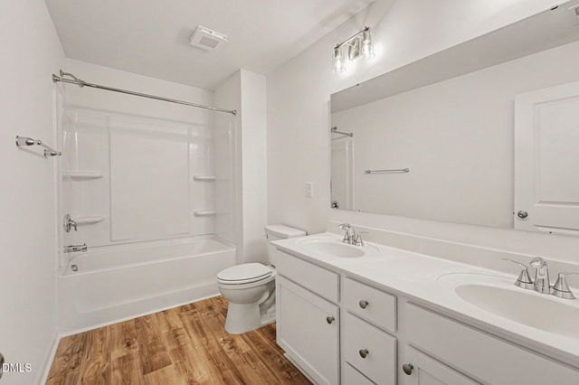 100 Benson Village Drive 31, Benson, NC 27504