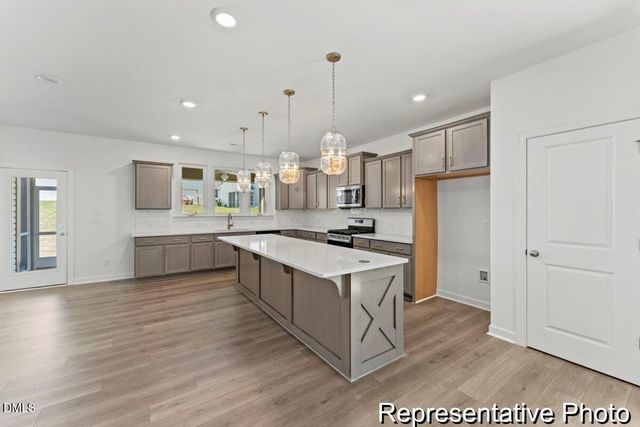 100 Benson Village Drive 31, Benson, NC 27504