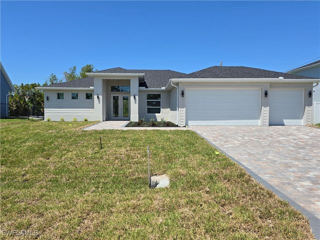 521 NW 5th ST, Cape Coral, FL 33993