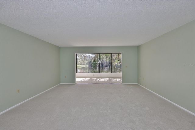 635 WOODLAWN DRIVE 635, Bradenton, FL 34210