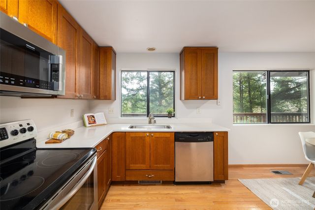 629 Shushwap Lane, La Conner, WA 98257