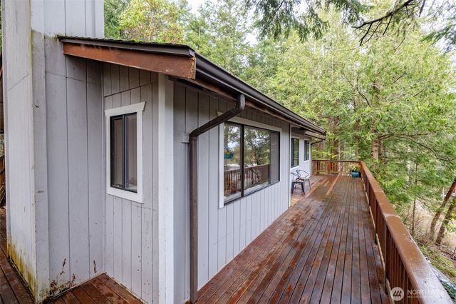 629 Shushwap Lane, La Conner, WA 98257