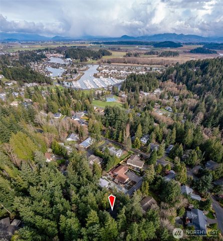 629 Shushwap Lane, La Conner, WA 98257