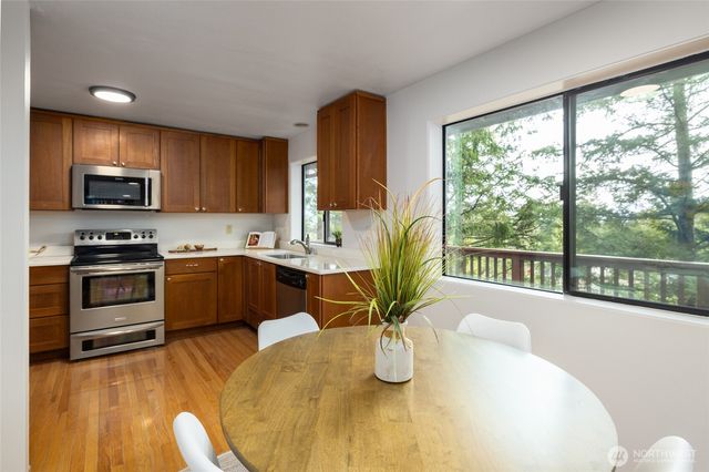 629 Shushwap Lane, La Conner, WA 98257