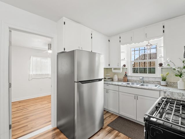 1315 N 8th Street, Fresno, CA 93703