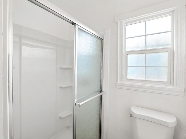 1315 N 8th Street, Fresno, CA 93703