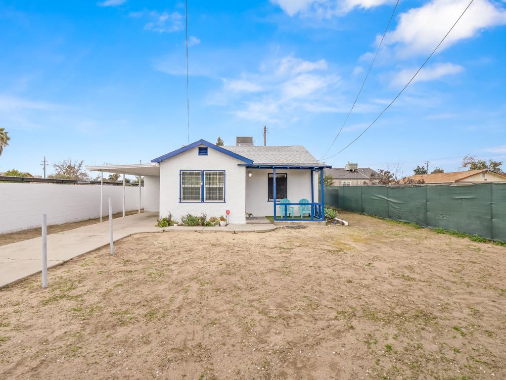 Image 4 of property listing at 1315 N 8th Street, Fresno, CA 93703