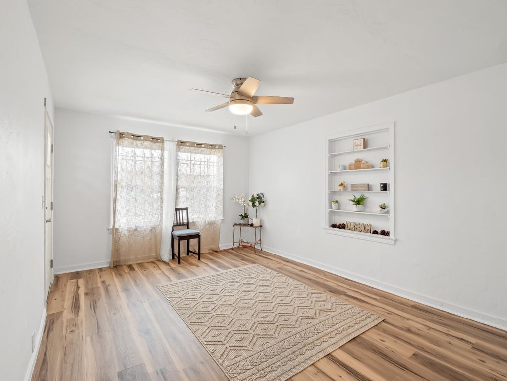 Image 7 of property listing at 1315 N 8th Street, Fresno, CA 93703