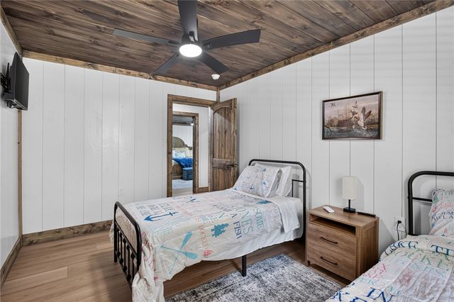 155 Joann Circle, Fair Play, SC 29643