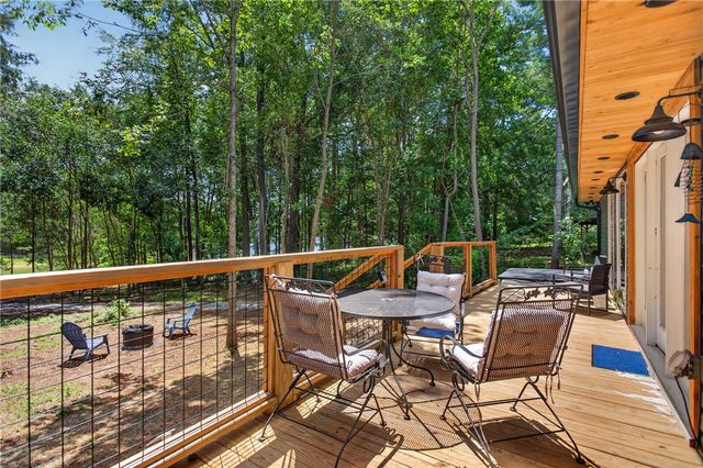 155 Joann Circle, Fair Play, SC 29643
