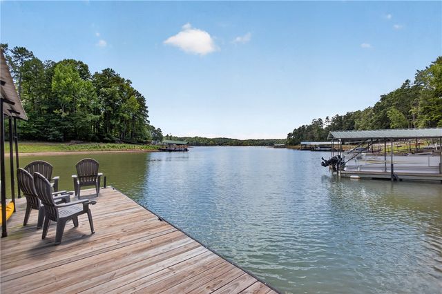 155 Joann Circle, Fair Play, SC 29643
