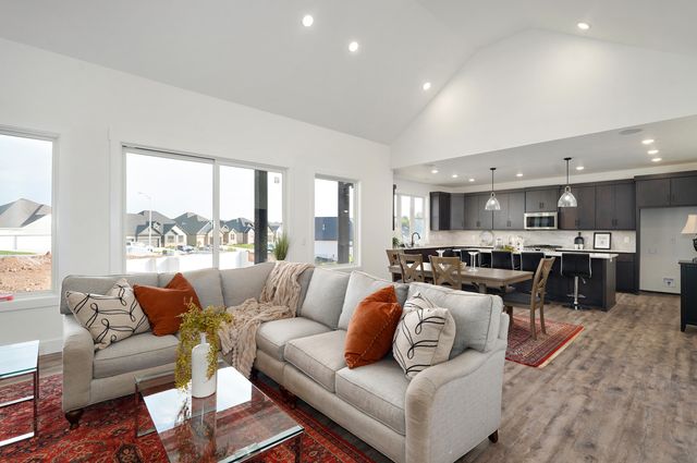 3019 W Marty Street, Springfield, MO 65810