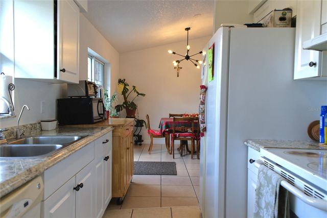 24 HEMLOCK TRAIL, Ocala, FL 34472