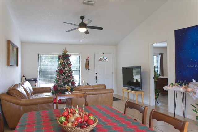 24 HEMLOCK TRAIL, Ocala, FL 34472