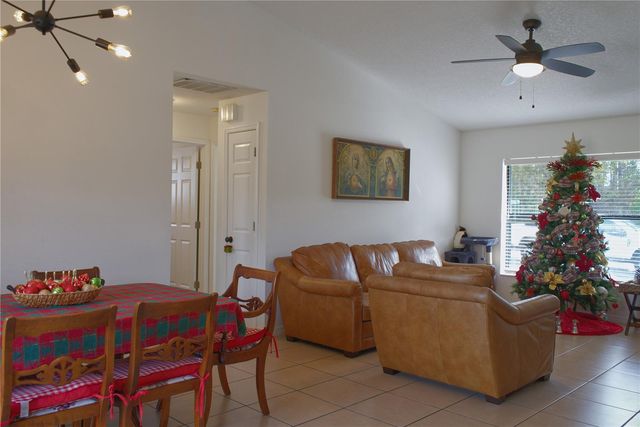 24 HEMLOCK TRAIL, Ocala, FL 34472