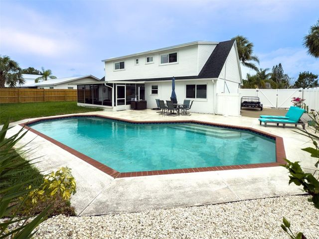 4725 SOAPSTONE DRIVE, Tampa, FL 33615