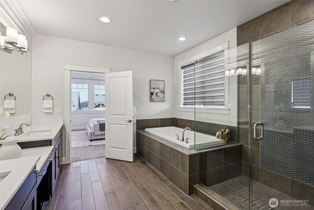 1412 Westridge Way NE, Issaquah, WA 98029