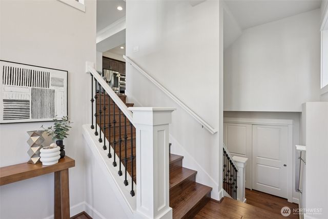 1412 Westridge Way NE, Issaquah, WA 98029