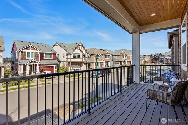 1412 Westridge Way NE, Issaquah, WA 98029