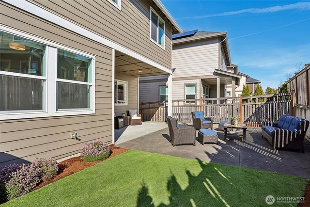 1412 Westridge Way NE, Issaquah, WA 98029