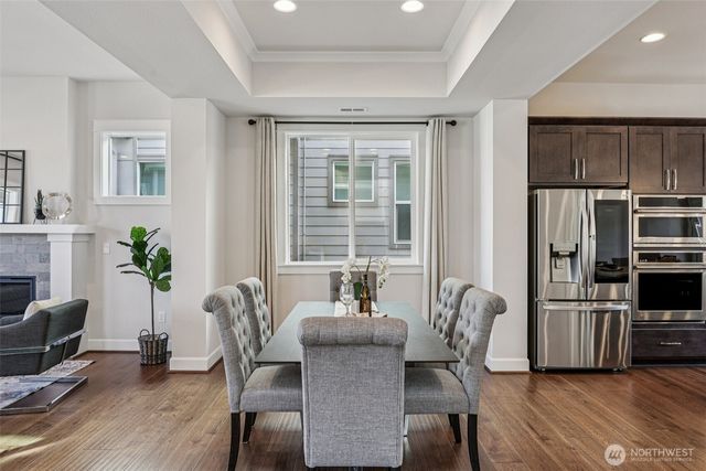 1412 Westridge Way NE, Issaquah, WA 98029