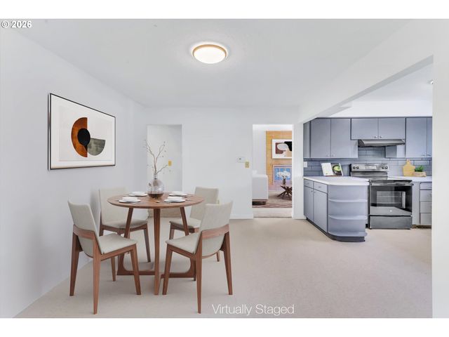 1617 Ne MORGAN St, Portland, OR 97211