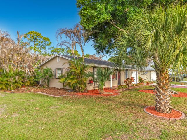 534 NW Kingston Street, Port St. Lucie, Port St Lucie, FL 34983