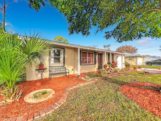 534 NW Kingston Street, Port St. Lucie, Port St Lucie, FL 34983