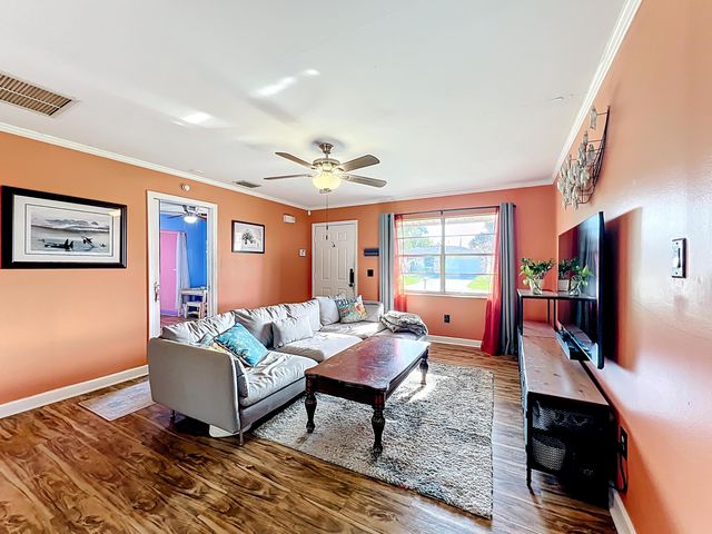 534 NW Kingston Street, Port St. Lucie, Port St Lucie, FL 34983