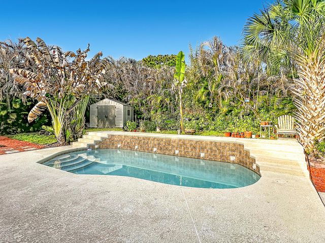 534 NW Kingston Street, Port St. Lucie, Port St Lucie, FL 34983