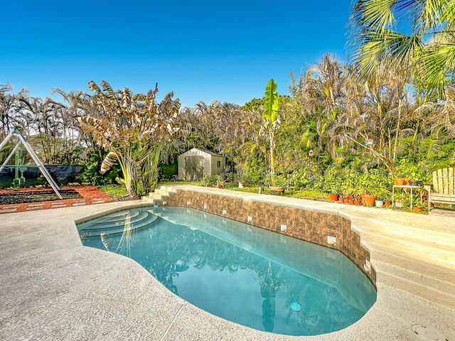 534 NW Kingston Street, Port St. Lucie, Port St Lucie, FL 34983