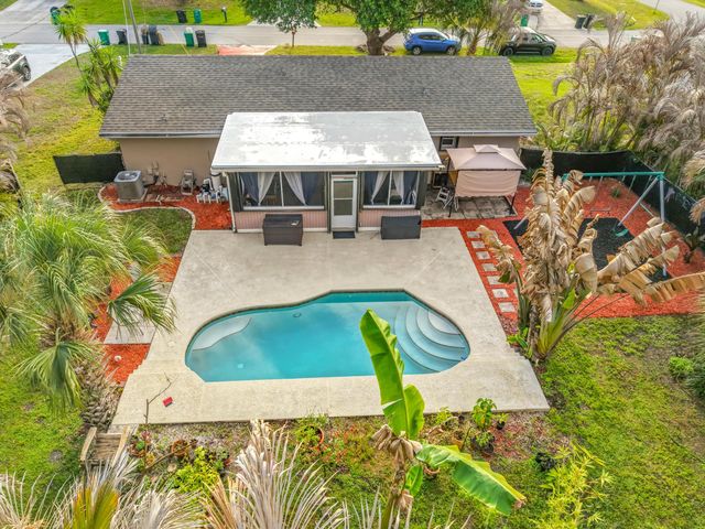 534 NW Kingston Street, Port St. Lucie, Port St Lucie, FL 34983