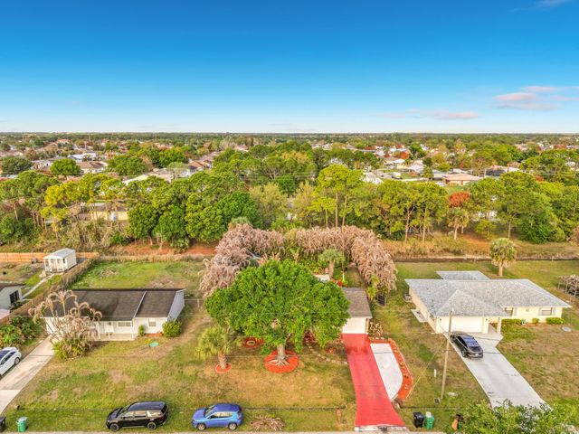 534 NW Kingston Street, Port St. Lucie, Port St Lucie, FL 34983