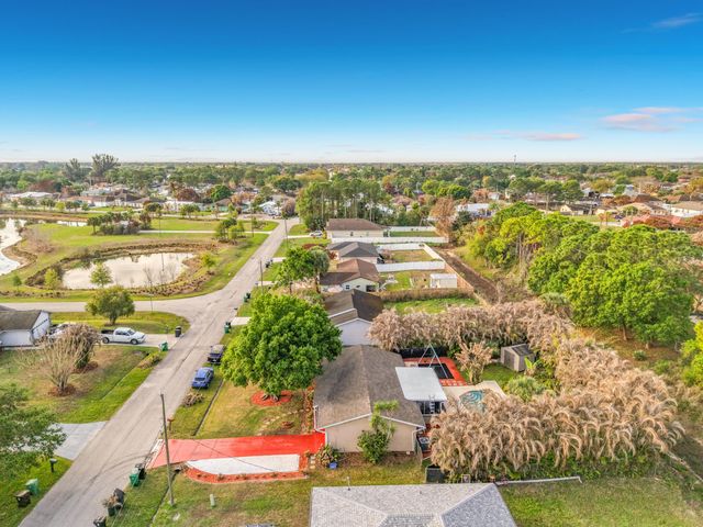 534 NW Kingston Street, Port St. Lucie, Port St Lucie, FL 34983