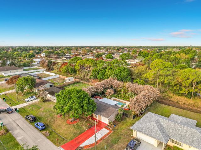 534 NW Kingston Street, Port St. Lucie, Port St Lucie, FL 34983