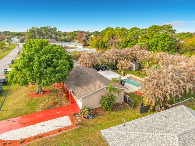 534 NW Kingston Street, Port St. Lucie, Port St Lucie, FL 34983