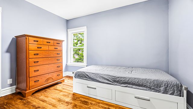 4127 N Richmond Street, Chicago, IL 60618