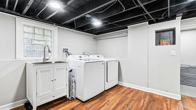 4127 N Richmond Street, Chicago, IL 60618