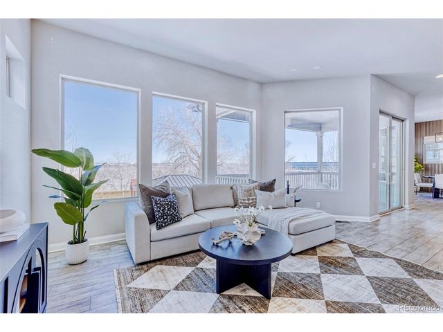 6628 Mariposa St, Denver, CO 80221