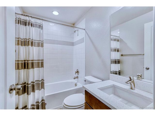 6628 Mariposa St, Denver, CO 80221