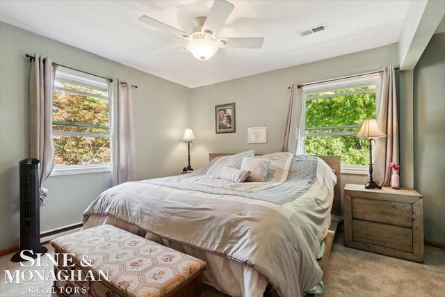137 E Meldrum Circle, Saint Clair, MI 48079