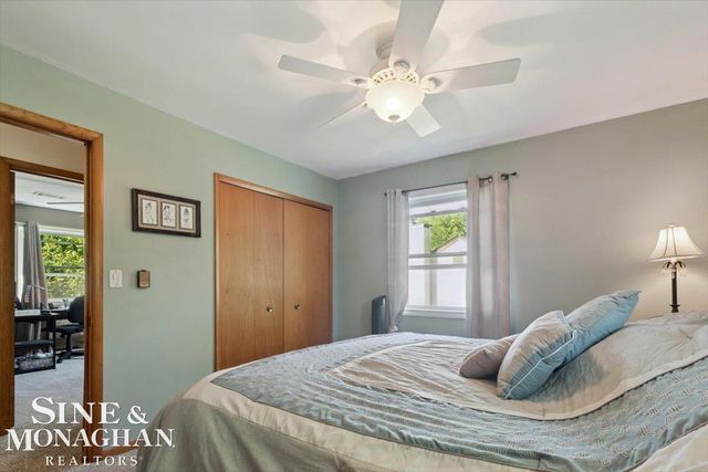 137 E Meldrum Circle, Saint Clair, MI 48079