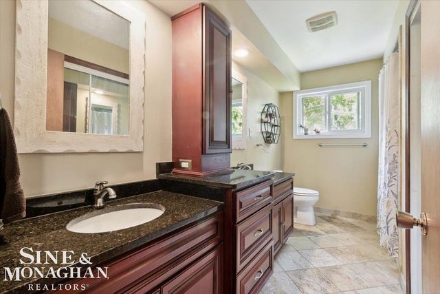 137 E Meldrum Circle, Saint Clair, MI 48079