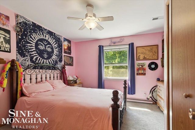 137 E Meldrum Circle, Saint Clair, MI 48079