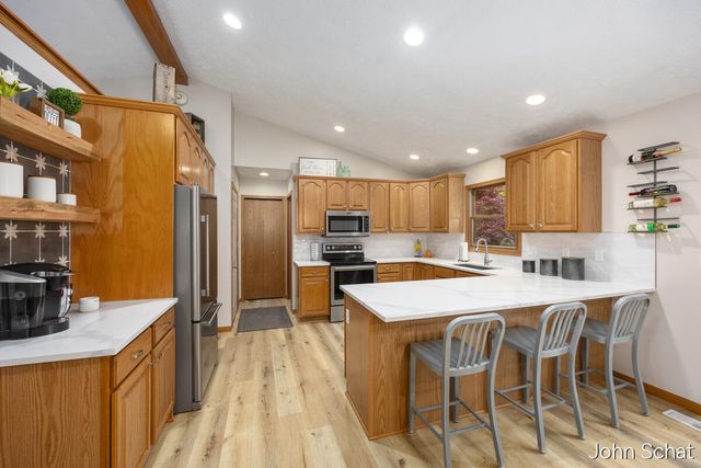 11575 Brookland Drive, Allendale, MI 49401
