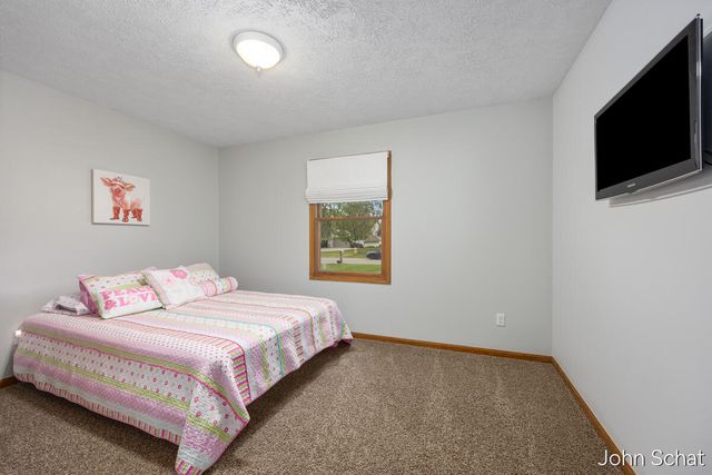 11575 Brookland Drive, Allendale, MI 49401