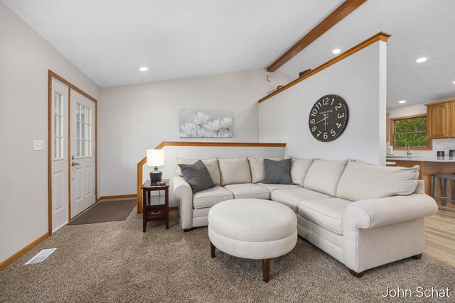 11575 Brookland Drive, Allendale, MI 49401