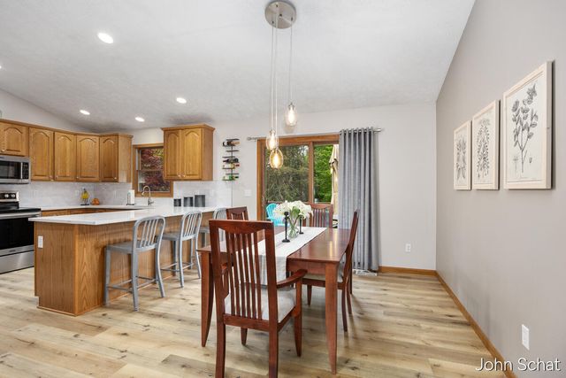 11575 Brookland Drive, Allendale, MI 49401