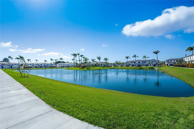 4941 Peacock Way 5838, Dania Beach, FL 33312